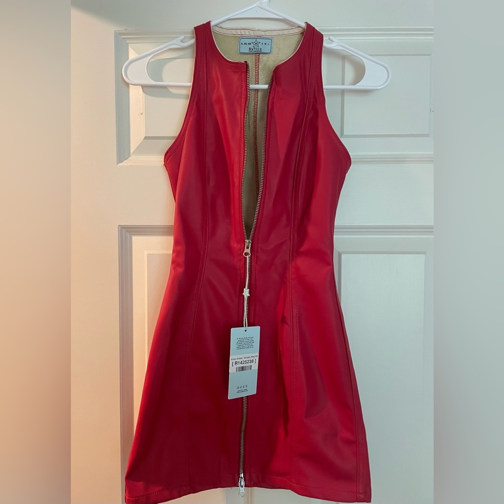 REVICE: Vixen Dress